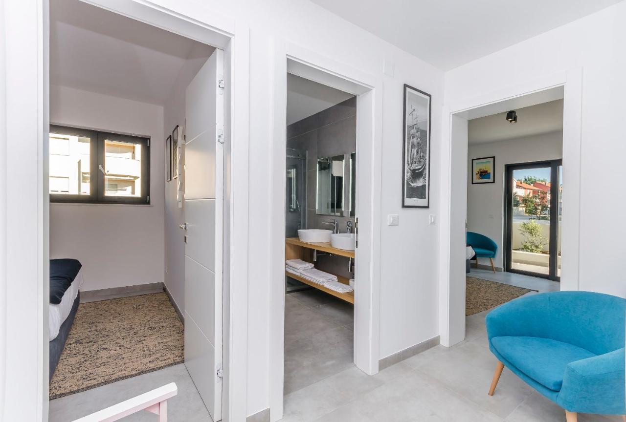 Apartments Villa Adriana I スリマ 部屋 写真